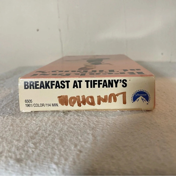 Vintage Collectible Breakfast at Tiffany's Audrey Helpburn VHS Tape Pink Cover - Picture 8 of 14